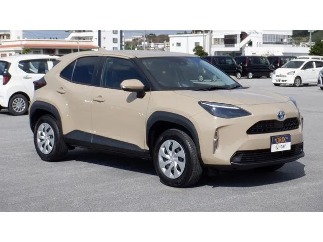 ヤリスクロス　ハイブリッド（トヨタ）の車両写真