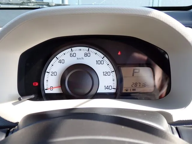 アルト（スズキ）の車両写真