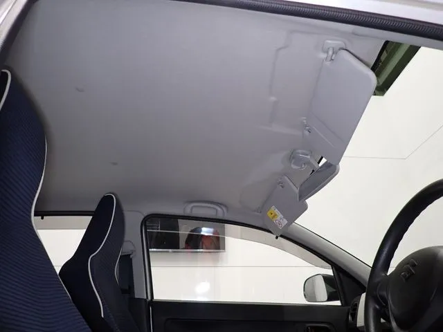 スズキ　アルト　４ＷＤ