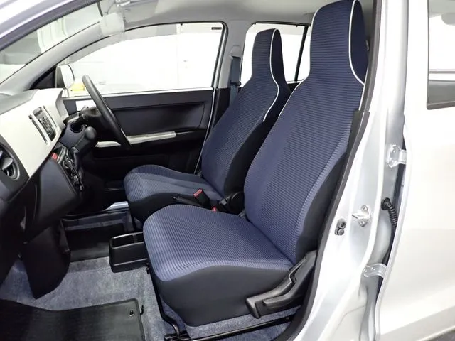 スズキ　アルト　４ＷＤ