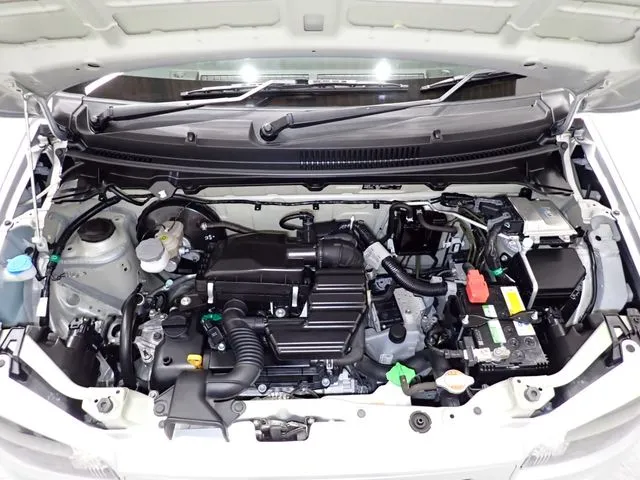 スズキ　アルト　４ＷＤ