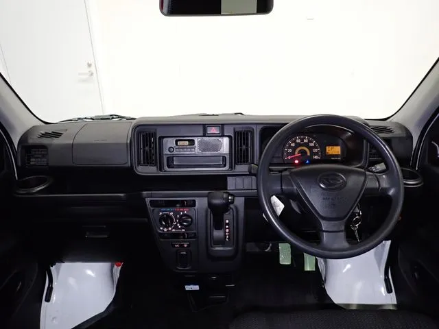 ダイハツ　ハイゼットカーゴ