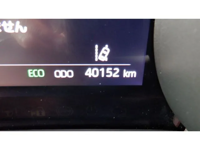 ヤリスクロス　ハイブリッド（トヨタ）の車両写真