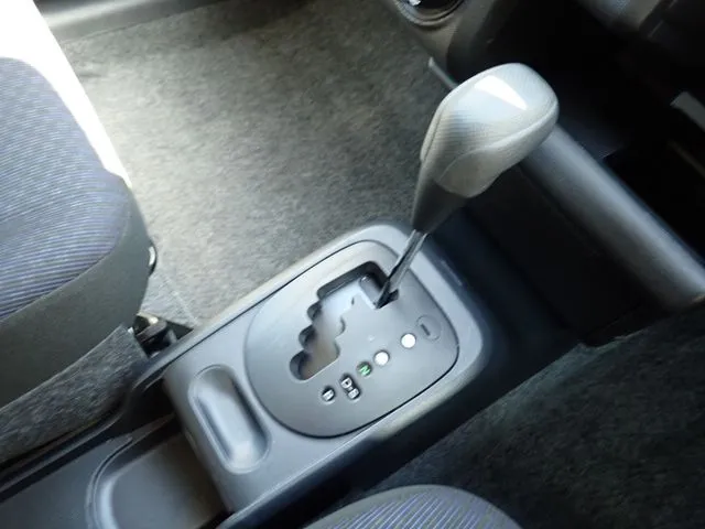 プロボックスバン　２ＷＤ（トヨタ）の車両写真