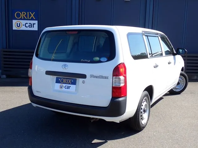 プロボックスバン　２ＷＤ（トヨタ）の車両写真