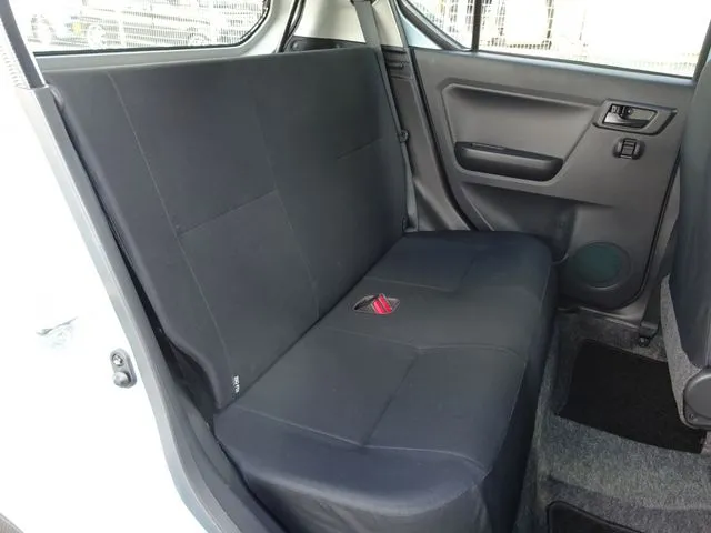 ミラ イース(ダイハツ)の車両写真