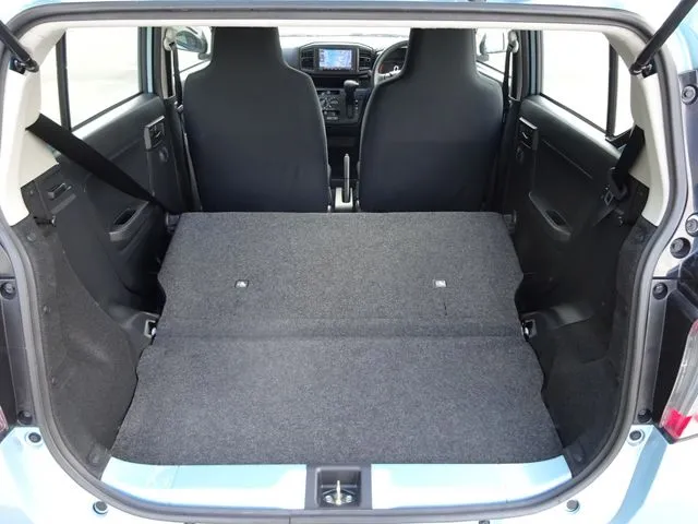 ミラ イース(ダイハツ)の車両写真