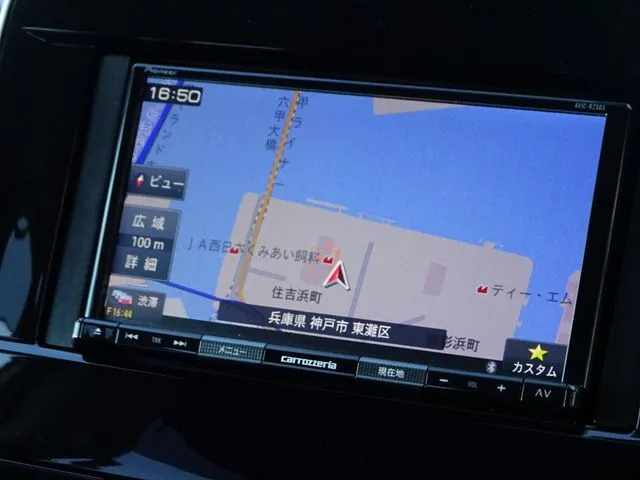 セレナ(ニッサン)の車両写真