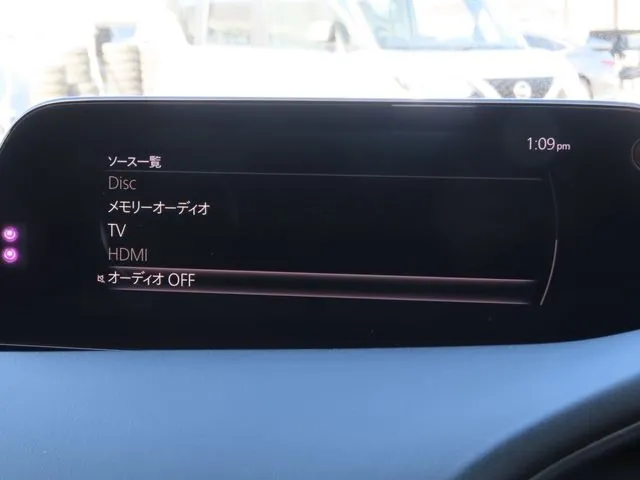 ＭＡＺＤＡ３　ファストバック（マツダ）の車両写真