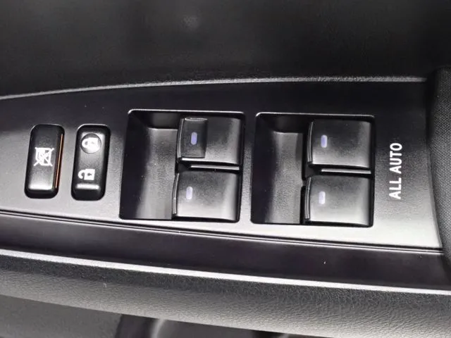 トヨタ　カローラフィールダー　ハイブリッド