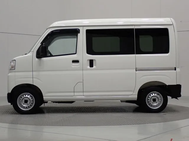 ダイハツ　ハイゼットカーゴ