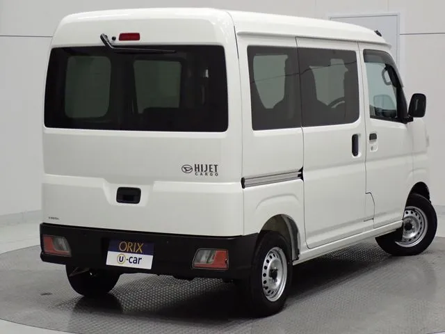 ダイハツ　ハイゼットカーゴ