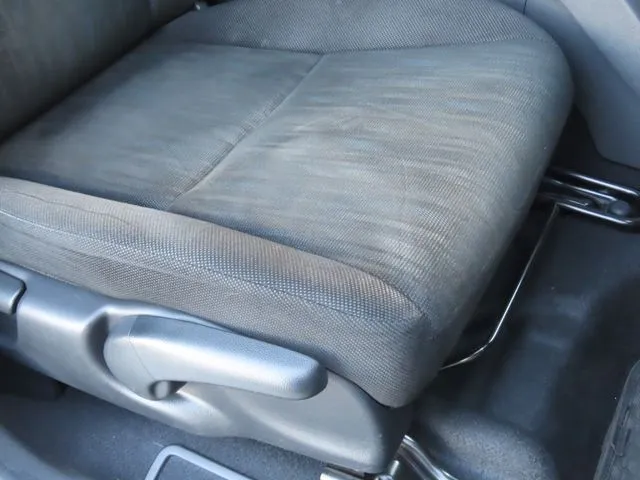 シャトル　ハイブリッド（ホンダ）の車両写真