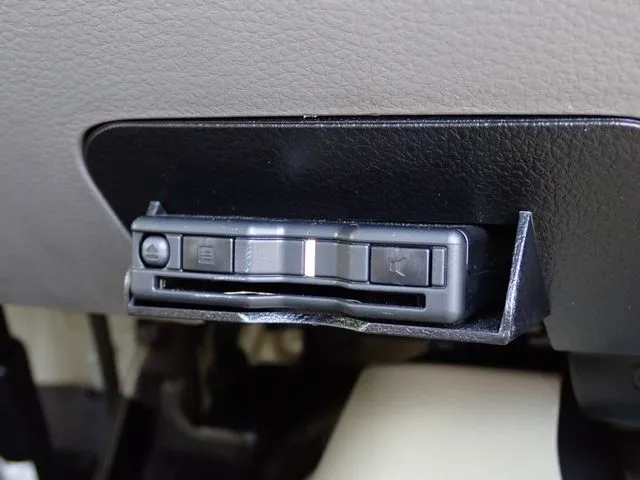 ニッサン　ＮＶ１００クリッパー