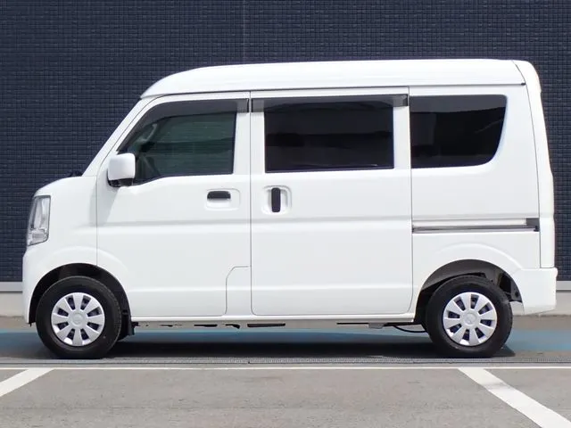 ニッサン　ＮＶ１００クリッパー