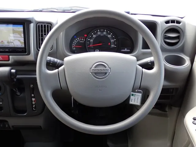 ニッサン　ＮＶ１００クリッパー