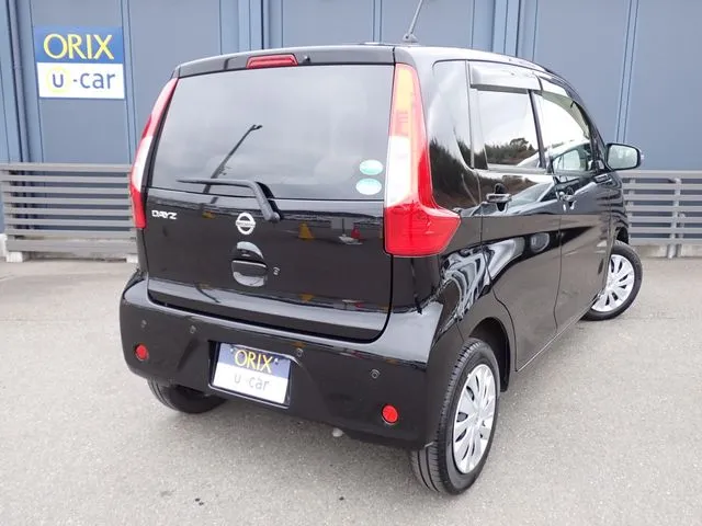 デイズ(ニッサン)の車両写真