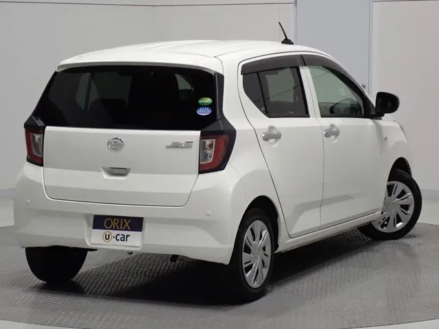 ダイハツ　ミラ　イース