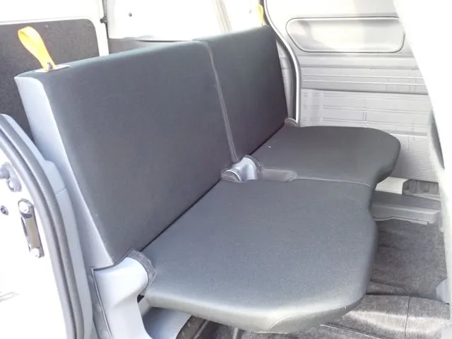 N-VAN(ホンダ)の車両写真