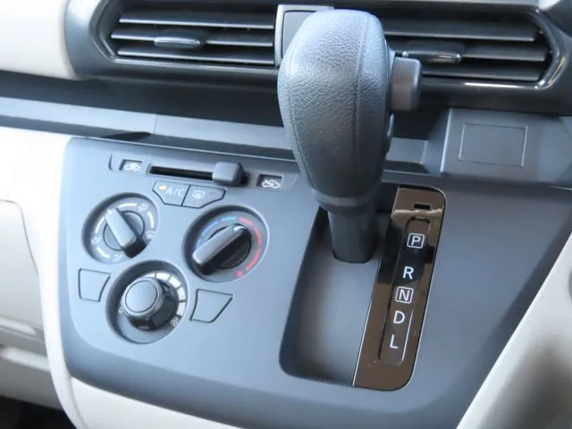 ルークス(ニッサン)の車両写真