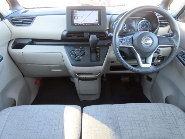 ルークス(ニッサン)の車両写真