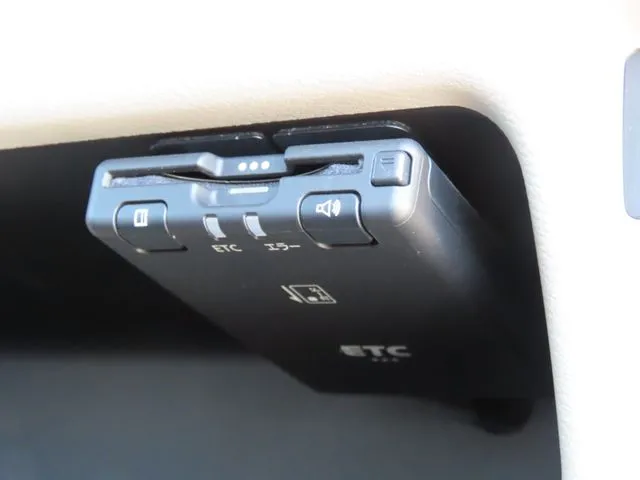 ルークス(ニッサン)の車両写真