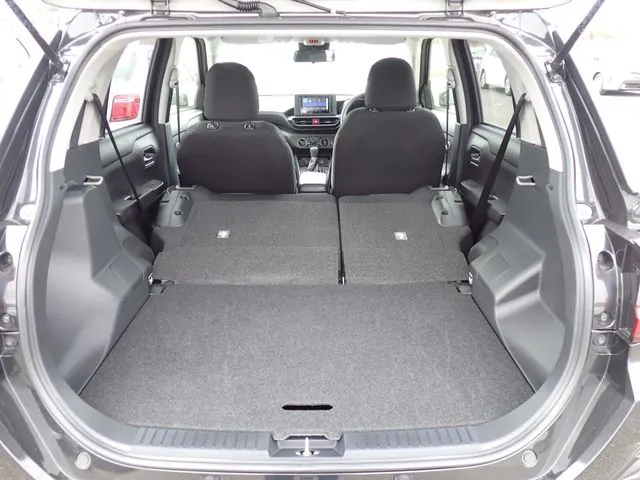 ダイハツ　ロッキー