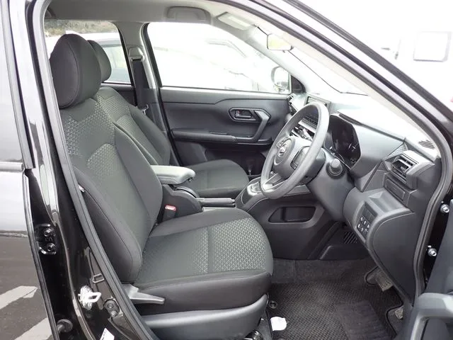 ダイハツ　ロッキー