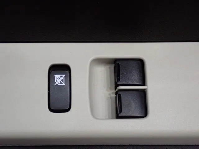 スズキ　アルト　４ＷＤ