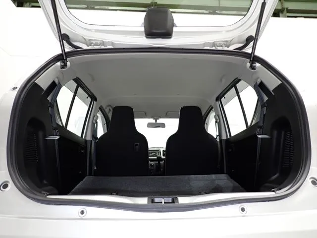 スズキ　アルト　４ＷＤ