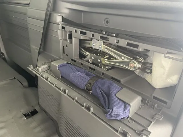 Ｎ－ＶＡＮ（ホンダ）の車両写真