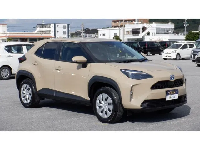 ヤリスクロス　ハイブリッド（トヨタ）の車両写真