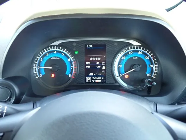 デイズ（ニッサン）の車両写真