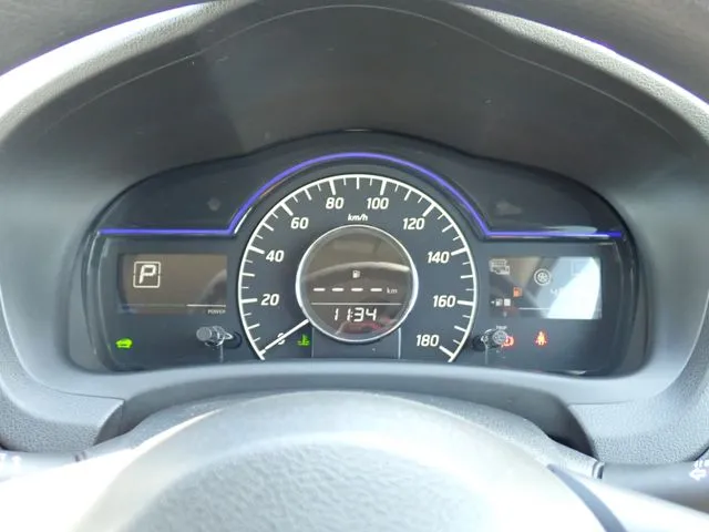 ノート(ニッサン)の車両写真