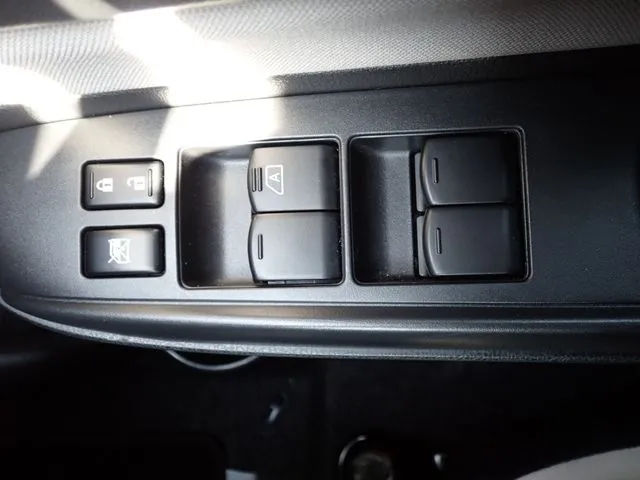 ノート(ニッサン)の車両写真