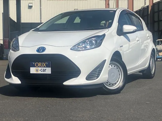 アクア(トヨタ)の車両写真