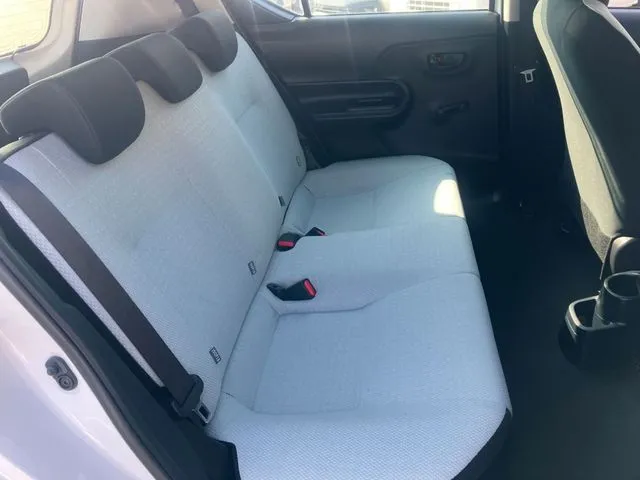 アクア(トヨタ)の車両写真