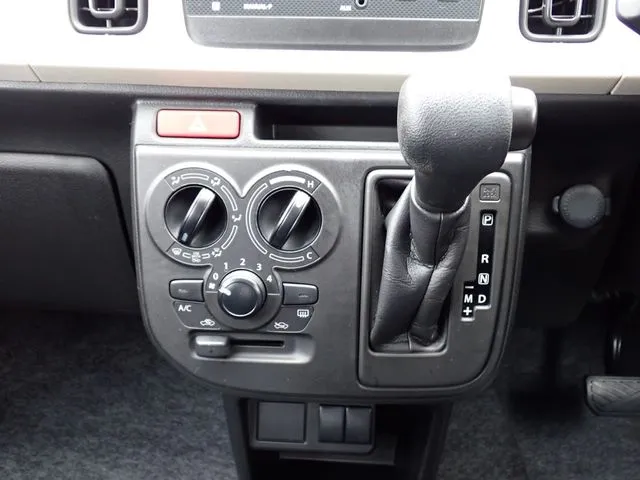 アルト（スズキ）の車両写真