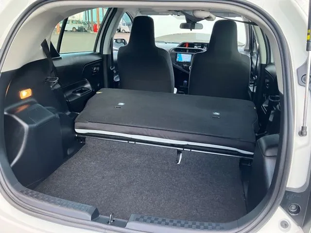 アクア(トヨタ)の車両写真