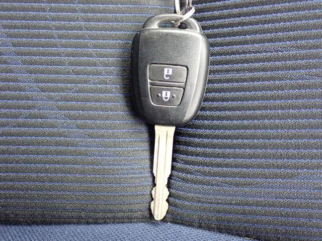 アクア(トヨタ)の車両写真