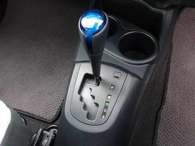 アクア（トヨタ）の車両写真