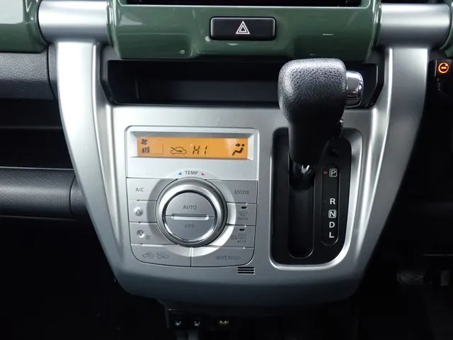 ハスラー（スズキ）の車両写真