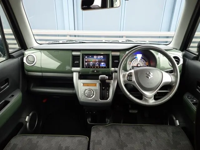 ハスラー（スズキ）の車両写真