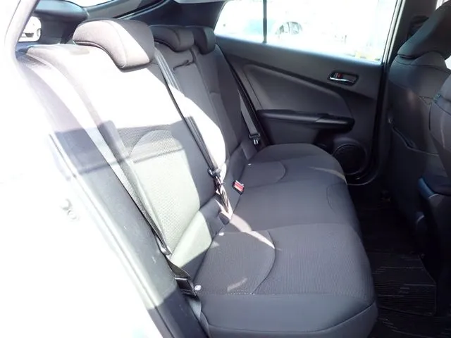 プリウス(トヨタ)の車両写真