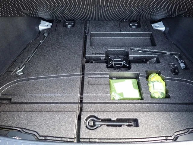 プリウス(トヨタ)の車両写真