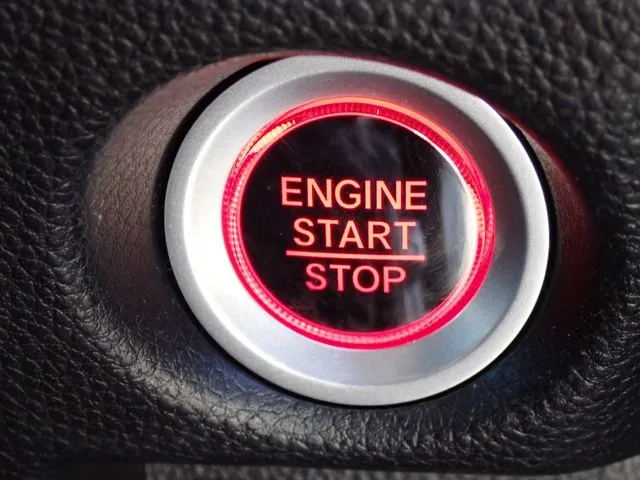 Ｎ　ＢＯＸ　カスタム（ホンダ）の車両写真