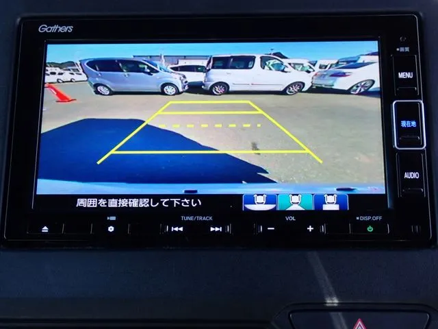 Ｎ　ＢＯＸ　カスタム（ホンダ）の車両写真