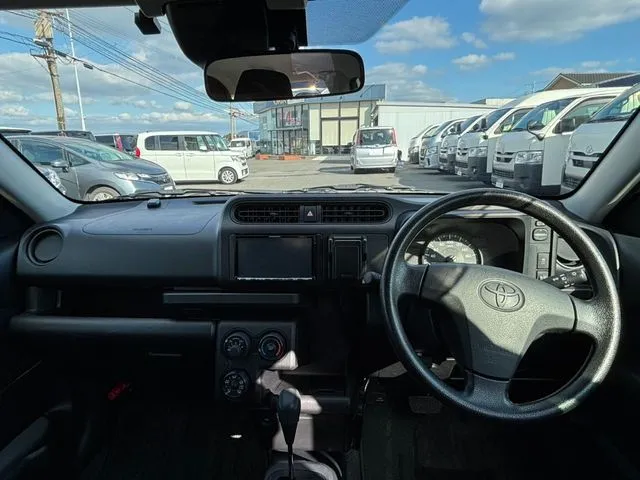 プロボックスバン 2WD(トヨタ)の車両写真