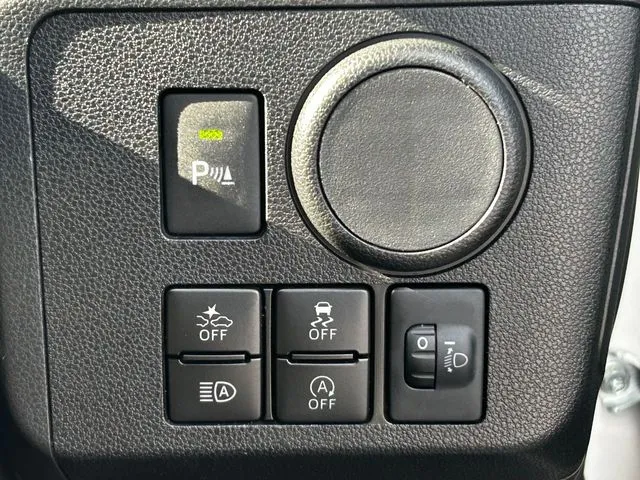 ミラ　イース（ダイハツ）の車両写真