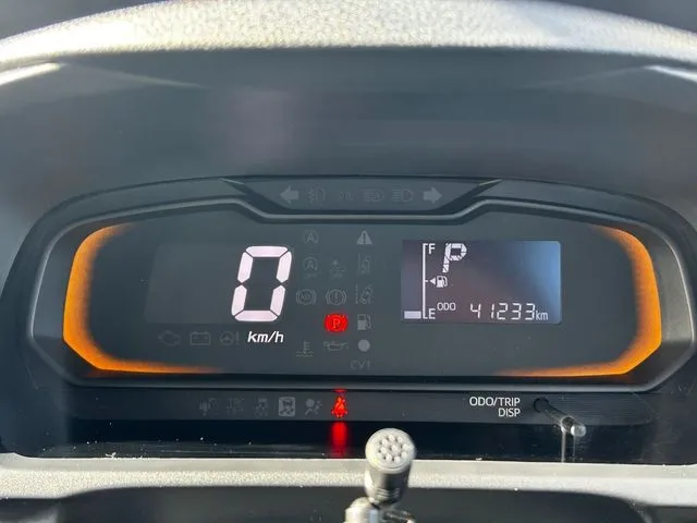 ミラ　イース（ダイハツ）の車両写真